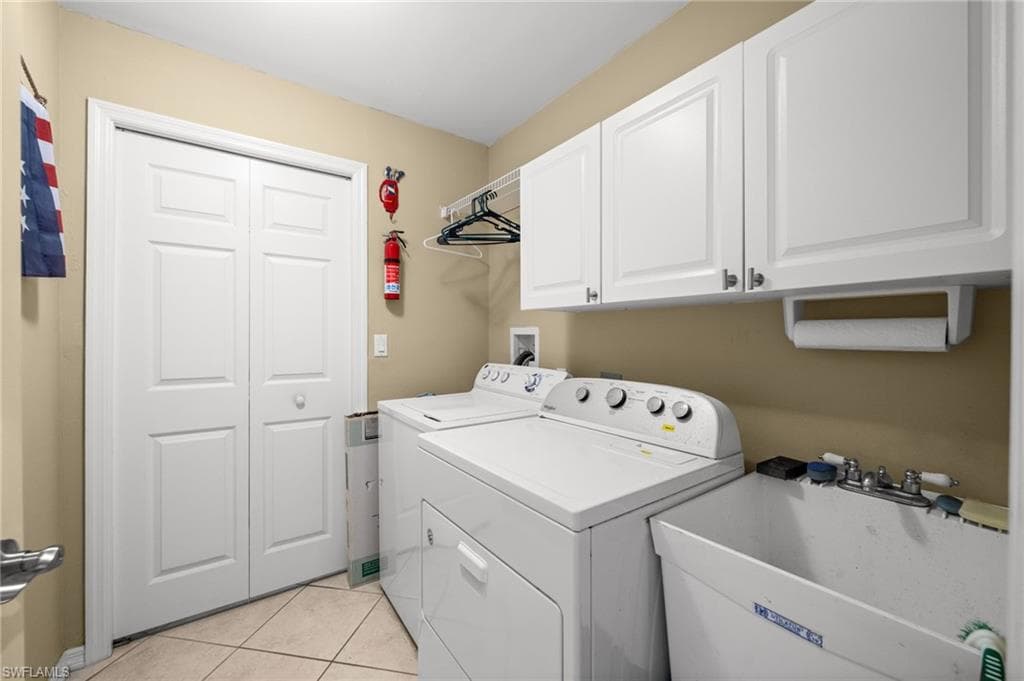 3909 Loblolly Bay Dr 102, Naples, FL 34114-39