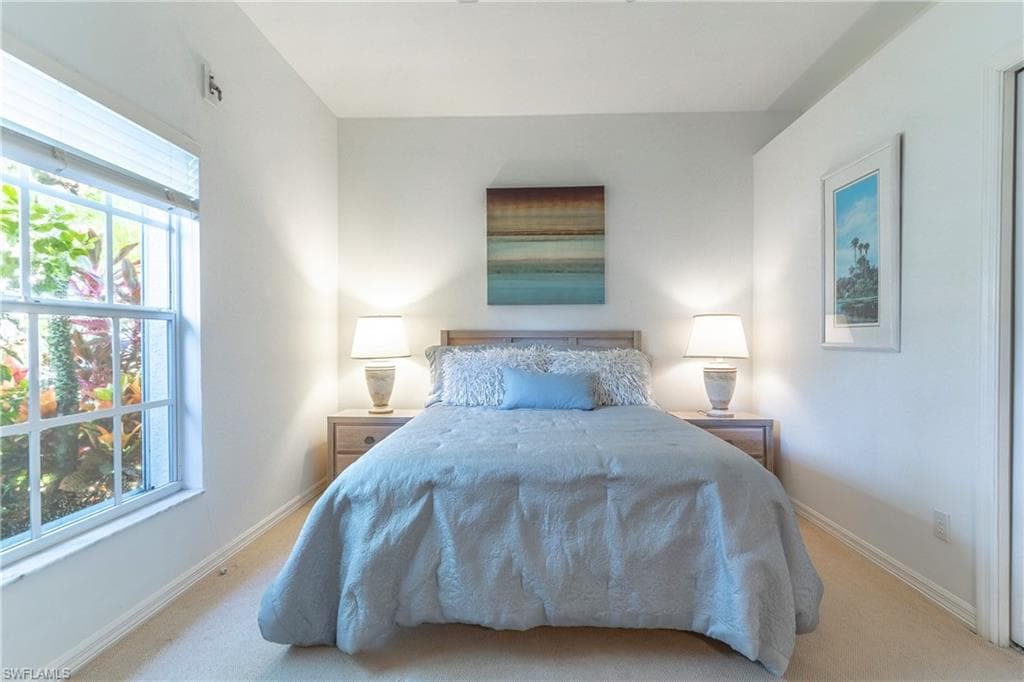 7100 Falcons Glen Blvd, Naples, FL 34113-15