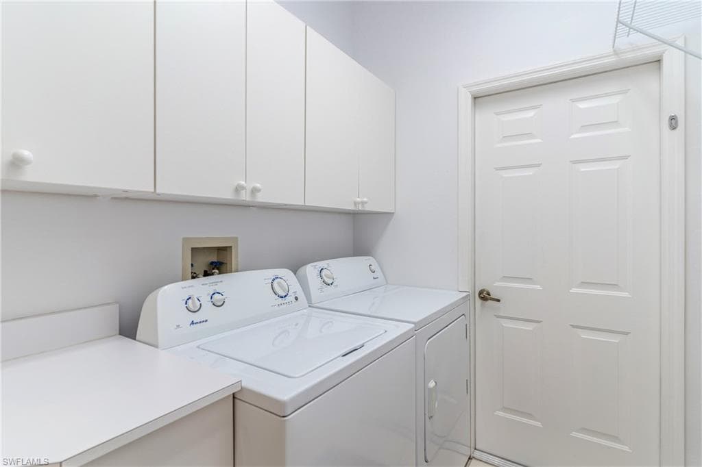 7100 Falcons Glen Blvd, Naples, FL 34113-18