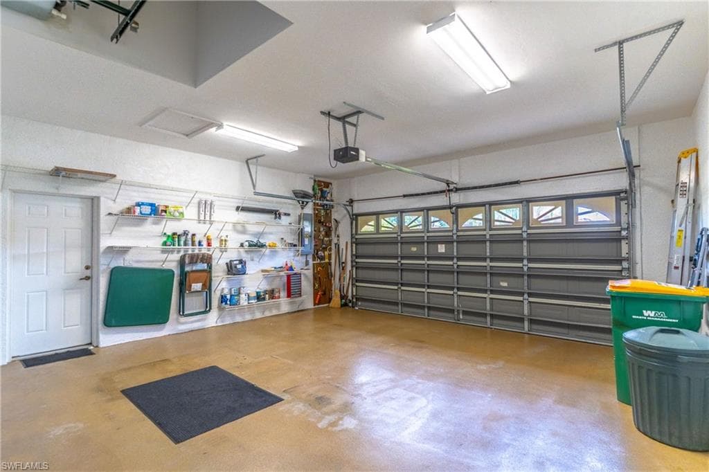 7100 Falcons Glen Blvd, Naples, FL 34113-31