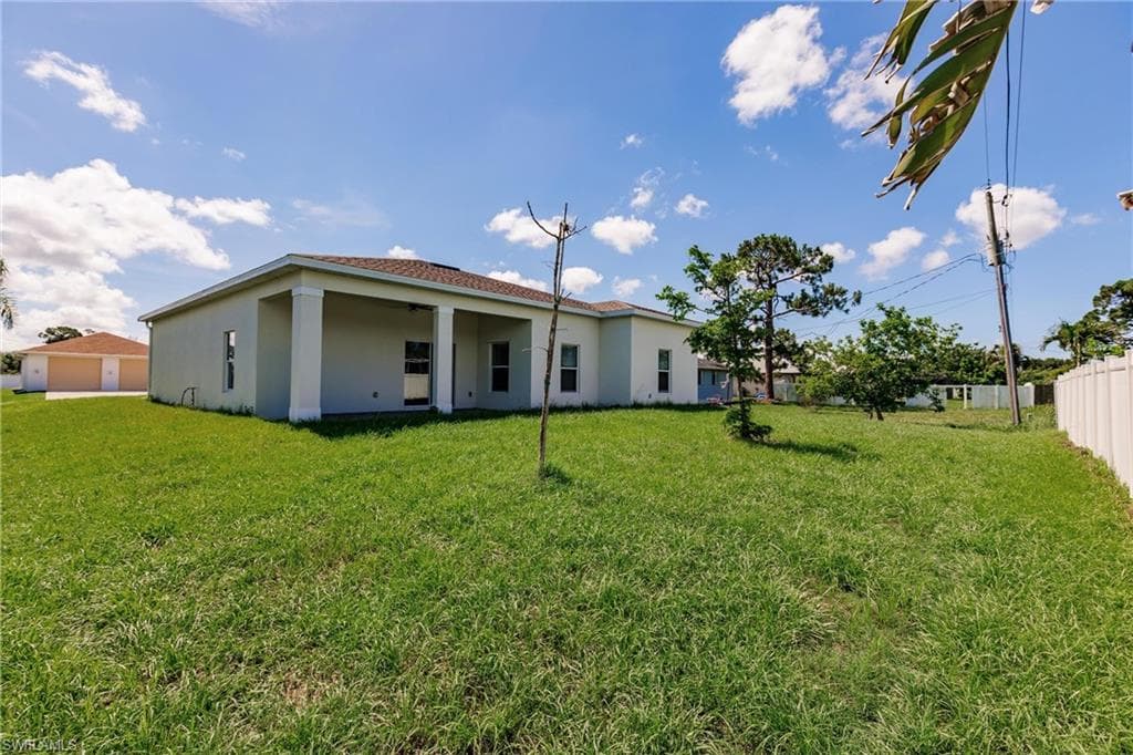 870 Columbia St, Port Charlotte, FL 33948-30