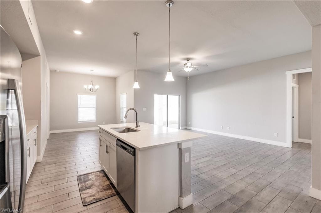 870 Columbia St, Port Charlotte, FL 33948-2