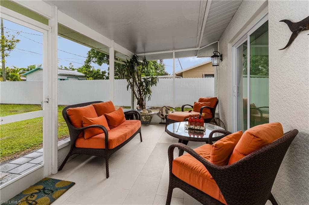 5170 19th Ct SW, Naples, FL 34116-23