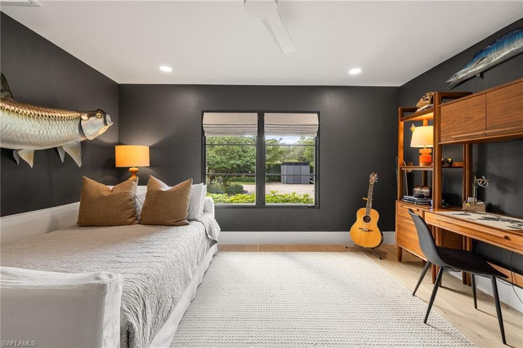 6818 Trail Blvd, Naples, FL 34108-22