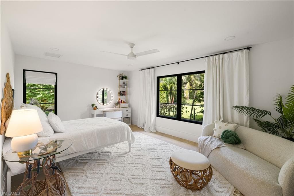 6818 Trail Blvd, Naples, FL 34108-24