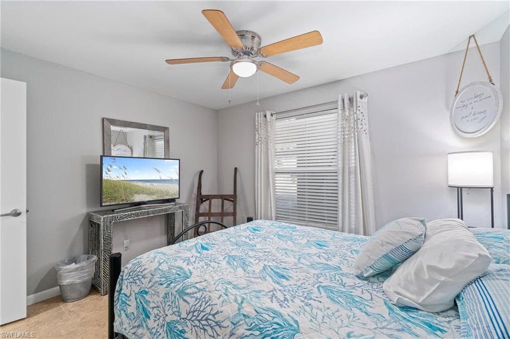 912 48th Ter 107, Cape Coral, FL 33914-15