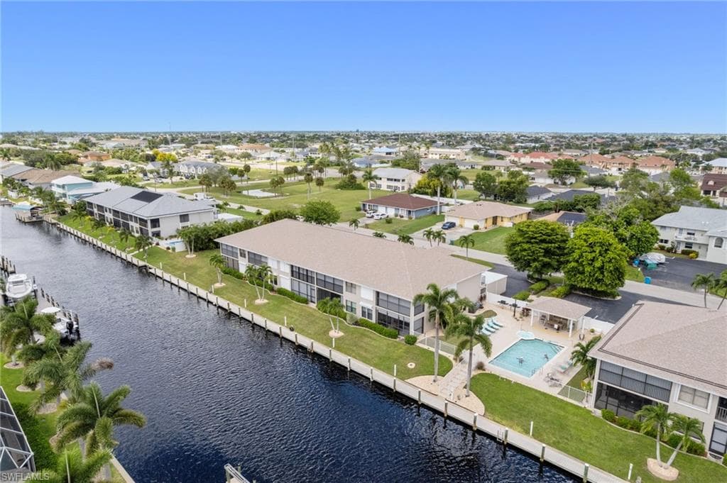 912 48th Ter 107, Cape Coral, FL 33914-20