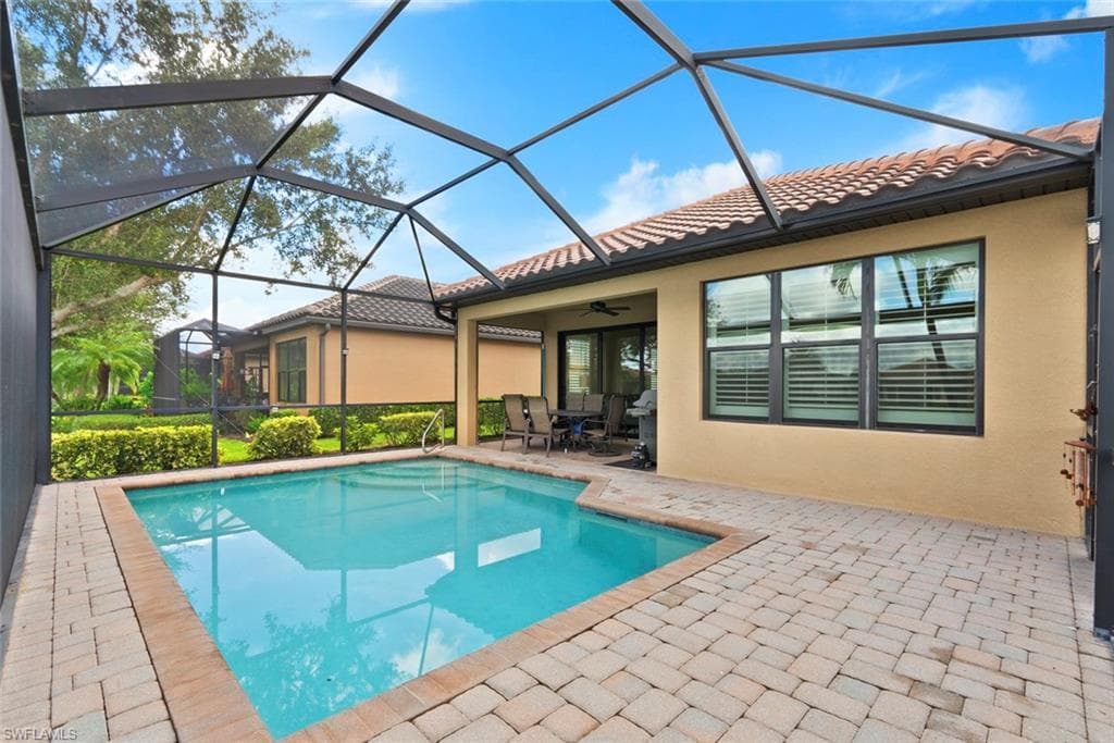 8321 Lucello Ter N, Naples, FL 34114-14