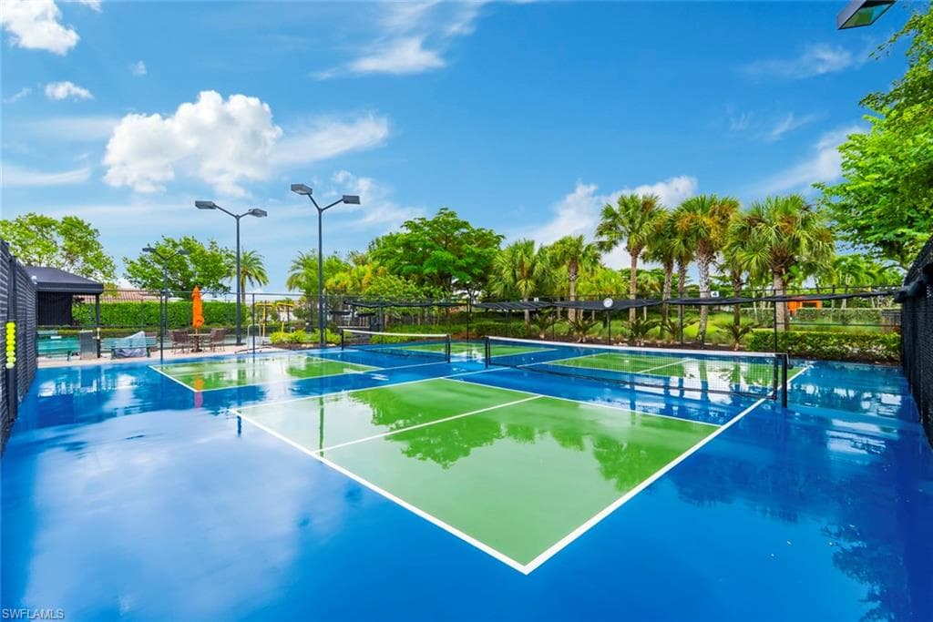 8321 Lucello Ter N, Naples, FL 34114-41