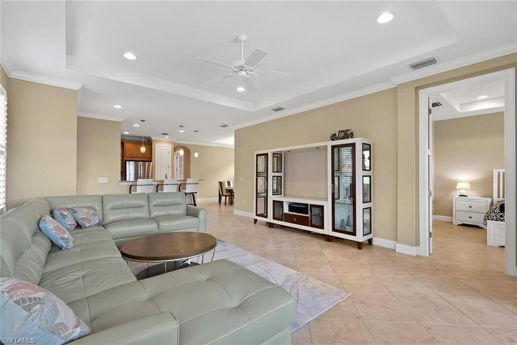 8321 Lucello Ter N, Naples, FL 34114-6