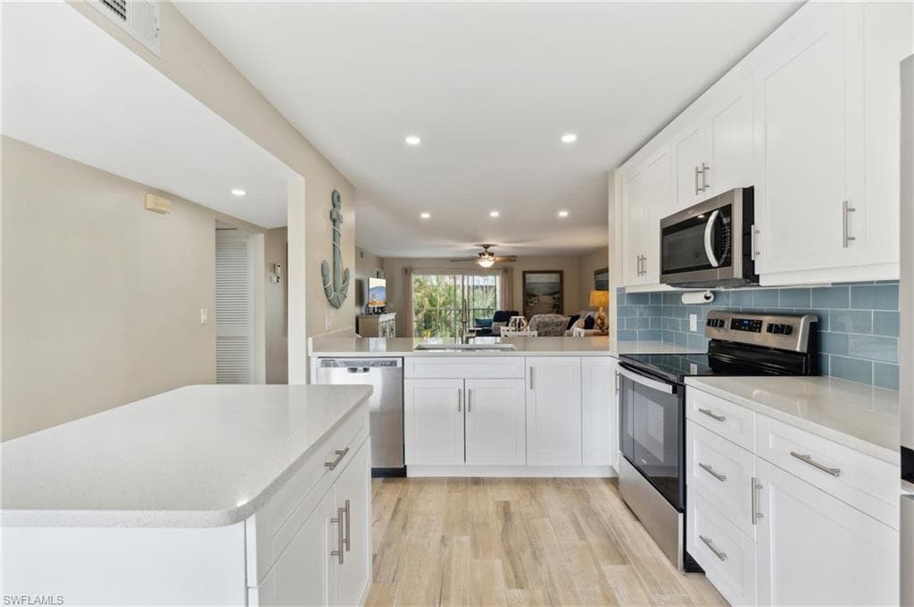 3062 Sandpiper Bay Cir K203, Naples, FL 34112-6