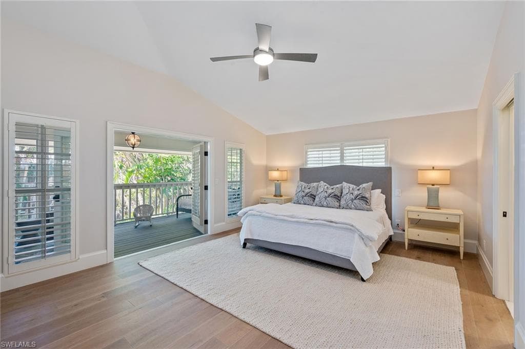 381 Leatherfern Ln, Marco Island, FL 34145-11