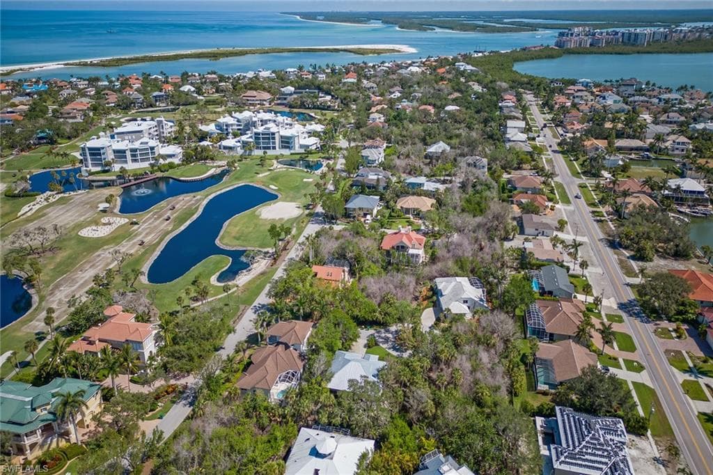 381 Leatherfern Ln, Marco Island, FL 34145-41