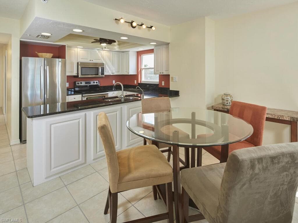 1020 Collier Blvd 101, Marco Island, FL 34145-8