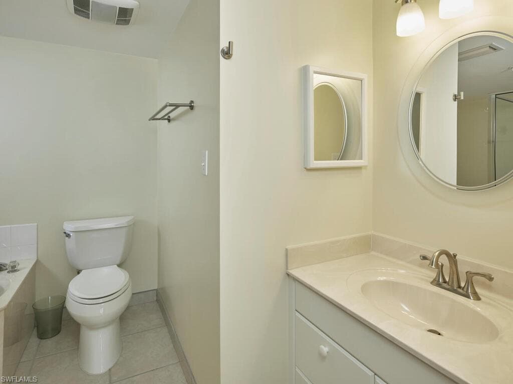 1020 Collier Blvd 101, Marco Island, FL 34145-15