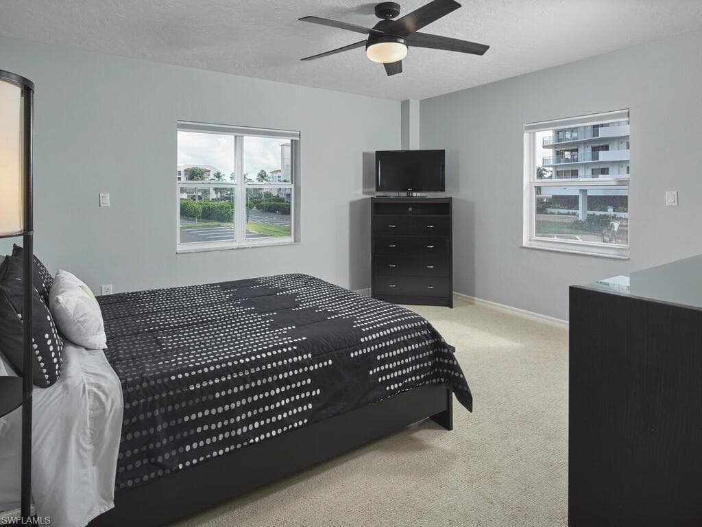 1020 Collier Blvd 101, Marco Island, FL 34145-17