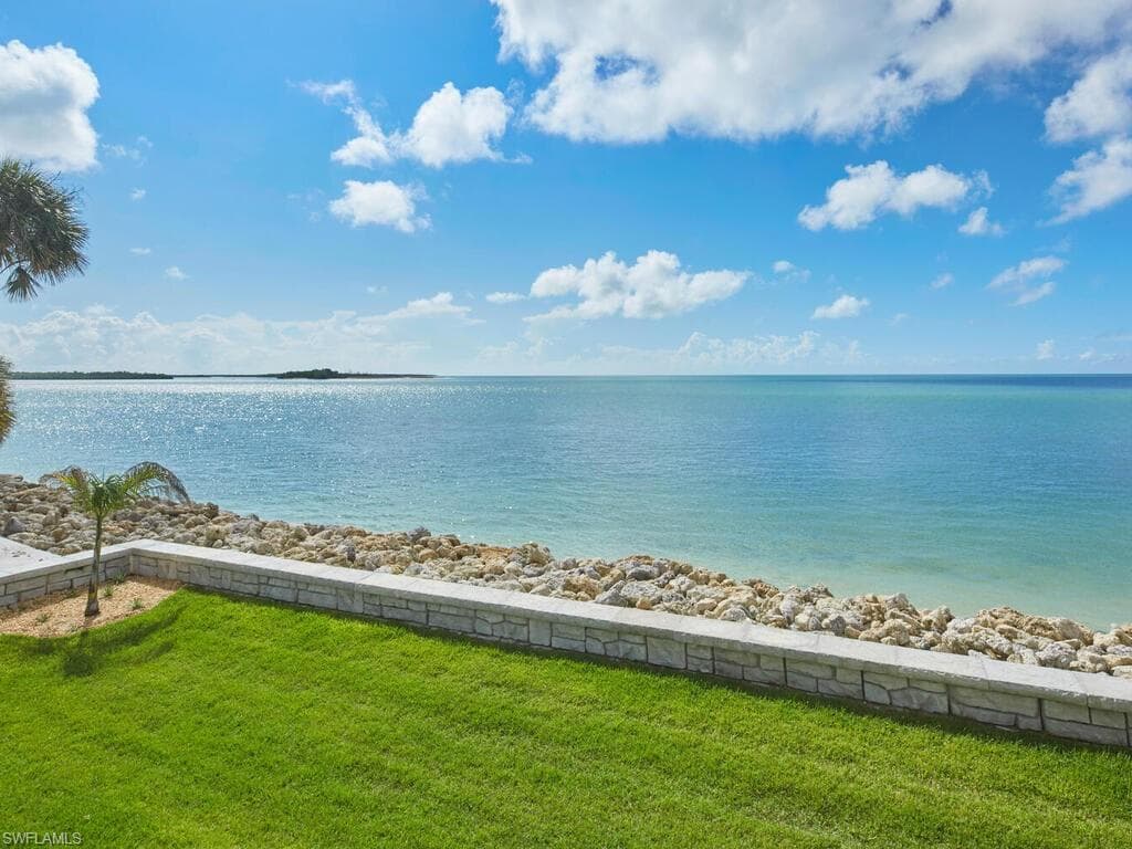 1020 Collier Blvd 101, Marco Island, FL 34145-1