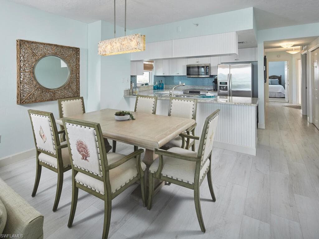 1020 Collier Blvd 607, Marco Island, FL 34145-8