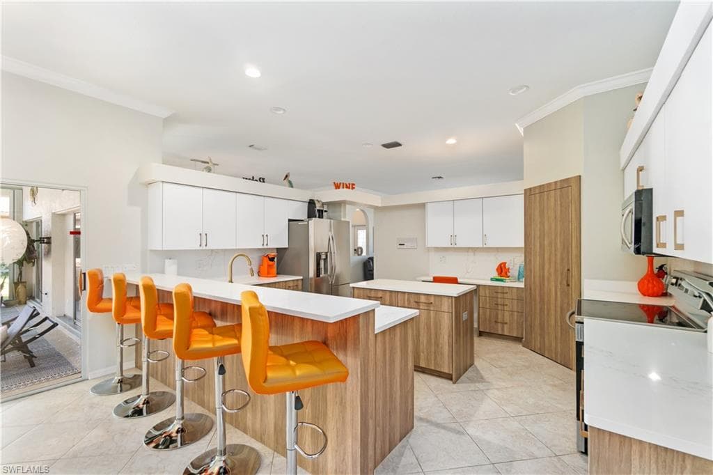 28404 Del Lago Way, Bonita Springs, FL 34135-10