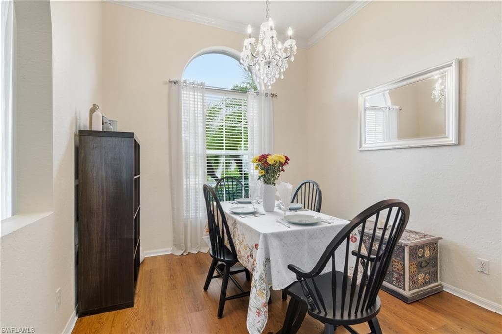 189 Skipping Stone Ln, Naples, FL 34119-9