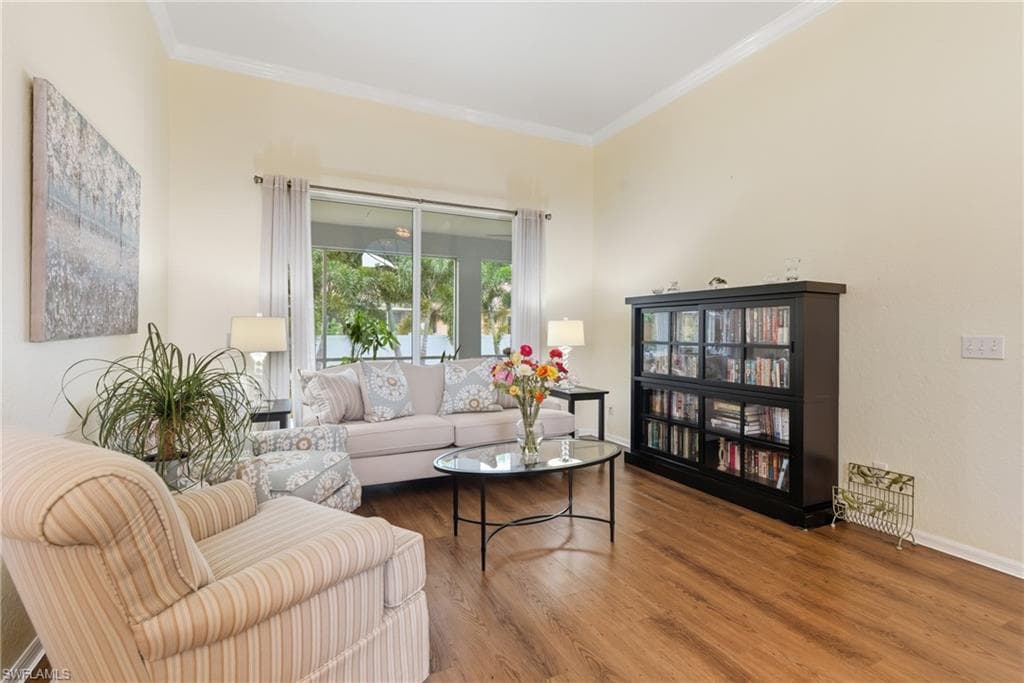 189 Skipping Stone Ln, Naples, FL 34119-6