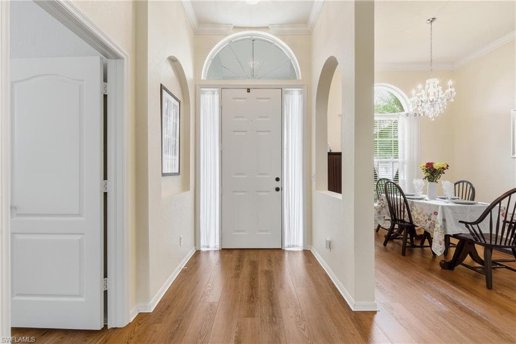 189 Skipping Stone Ln, Naples, FL 34119-7
