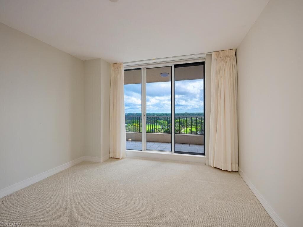 7425 Pelican Bay Blvd 1103, Naples, FL 34108-8