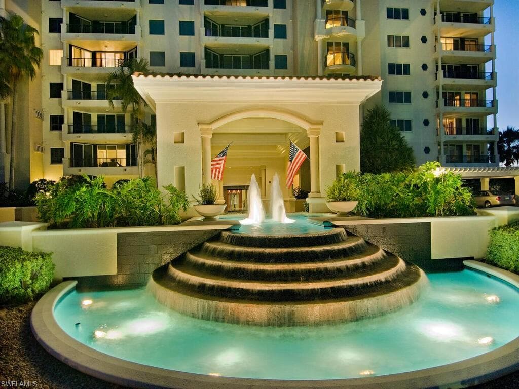 7425 Pelican Bay Blvd 1103, Naples, FL 34108-13