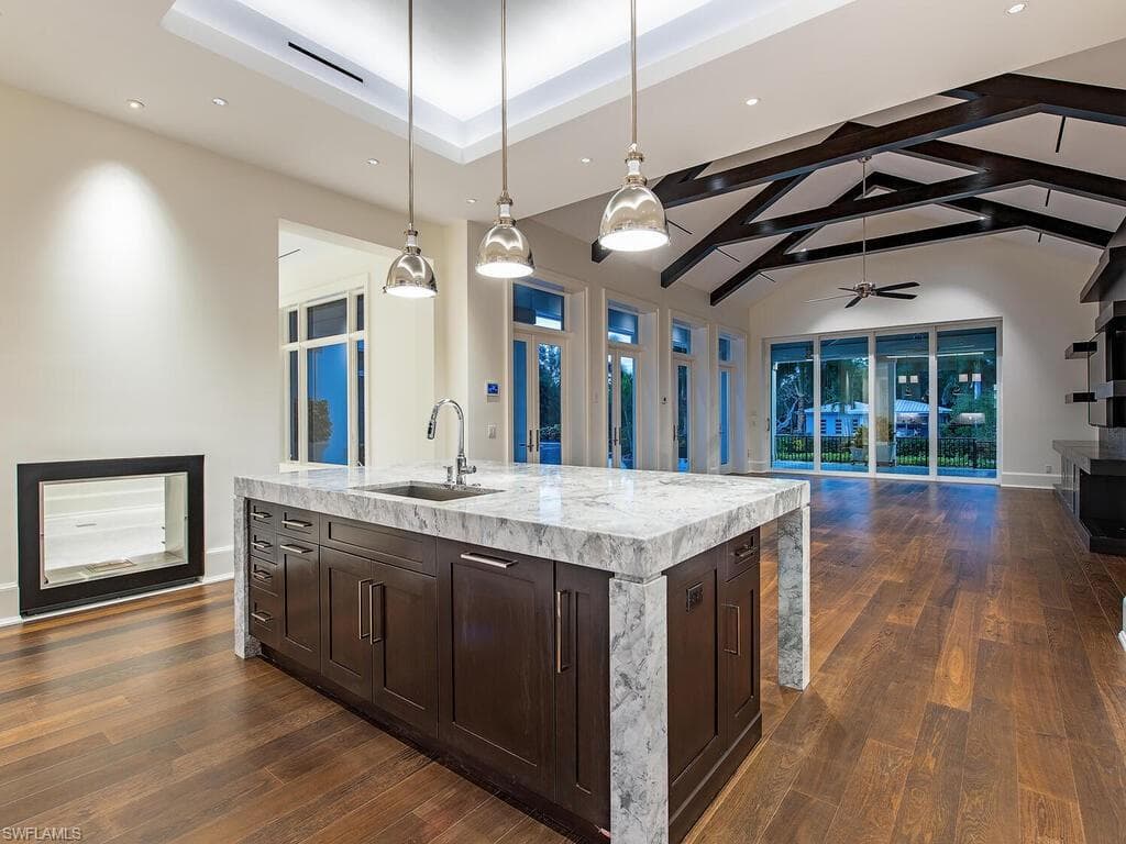 605 Galleon Dr, Naples, FL 34102-16