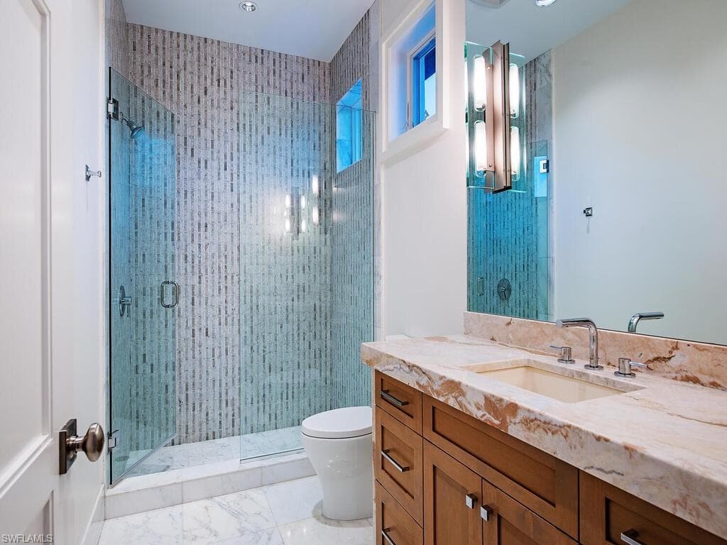 605 Galleon Dr, Naples, FL 34102-26