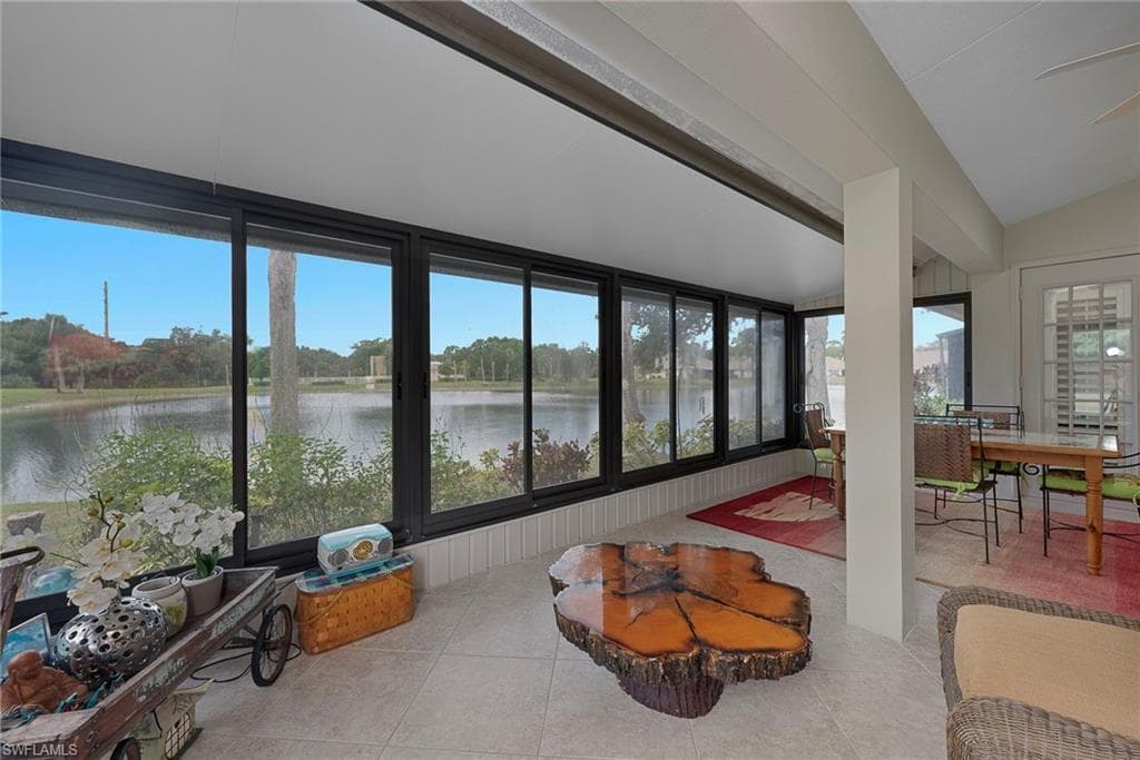 1384 Park Lake Dr 22l, Naples, FL 34110-9