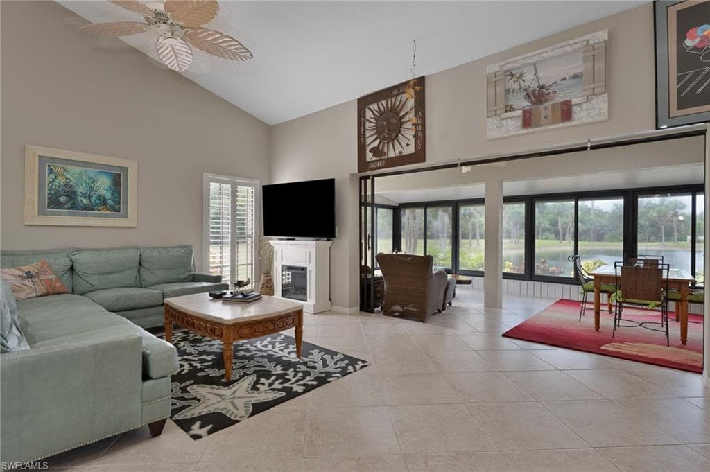 1384 Park Lake Dr 22l, Naples, FL 34110-5