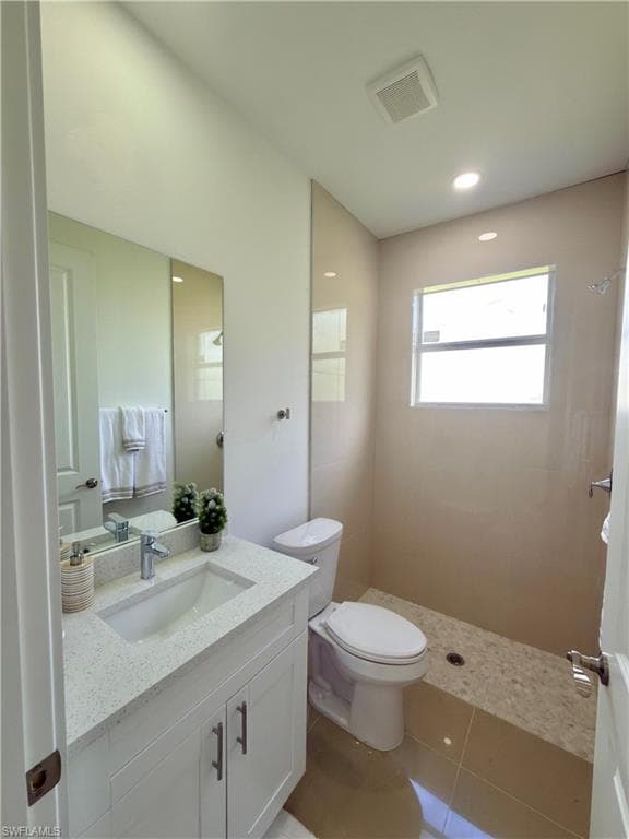 523 Harry Thayer Ave S, Lehigh Acres, FL 33974-18