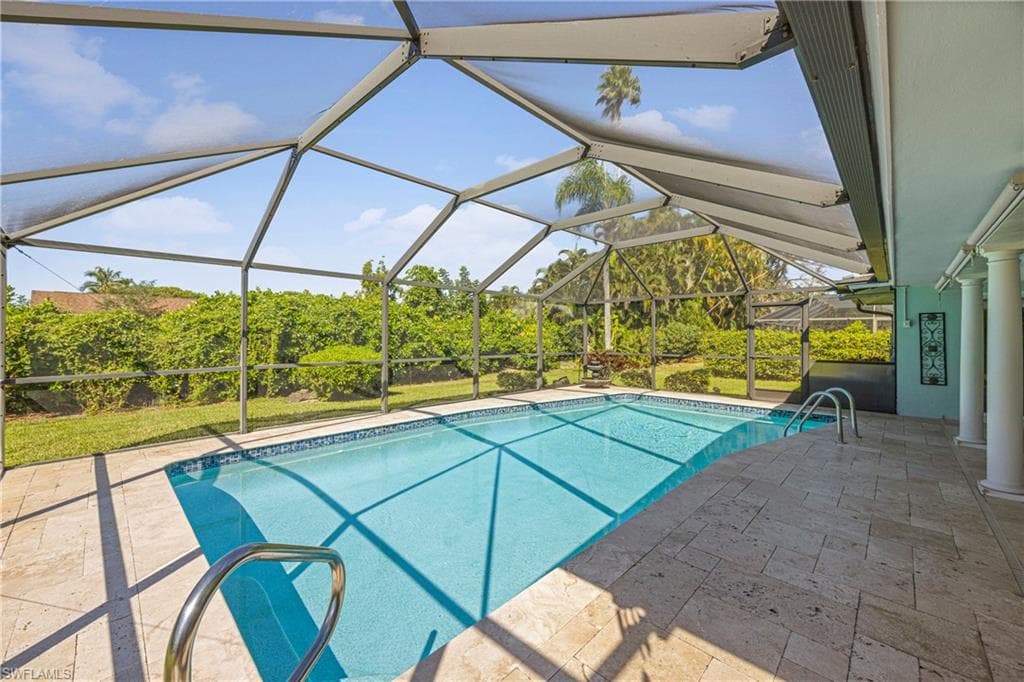 9757 Berkshire St, Naples, FL 34109-27