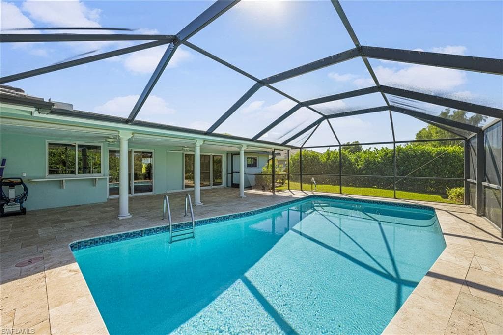 9757 Berkshire St, Naples, FL 34109-28