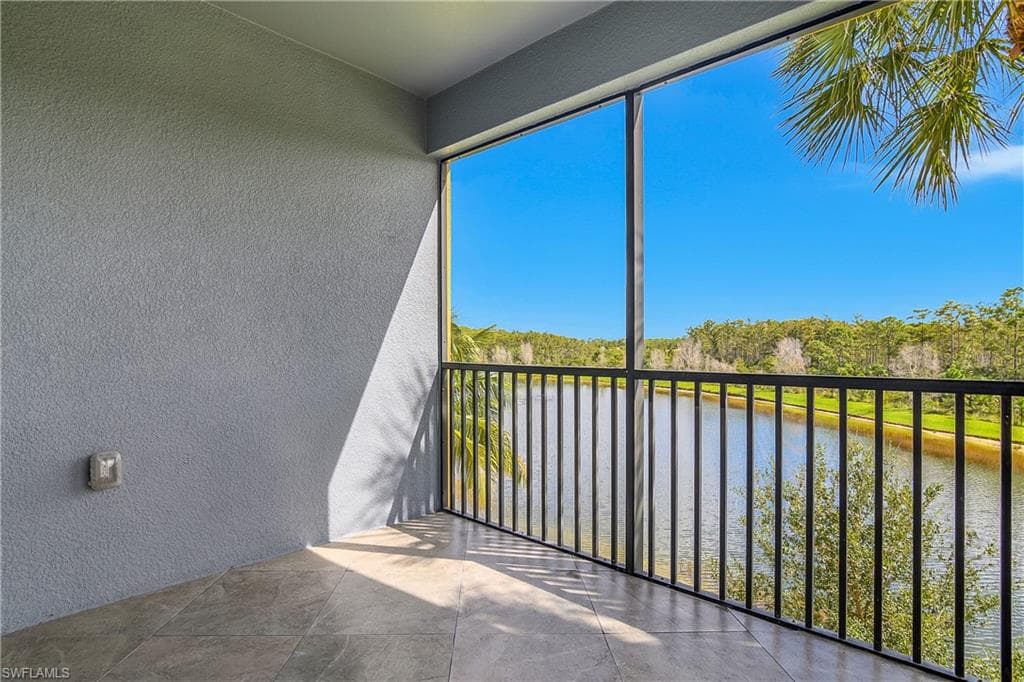 9584 Trevi Ct 5238, Naples, FL 34113-14