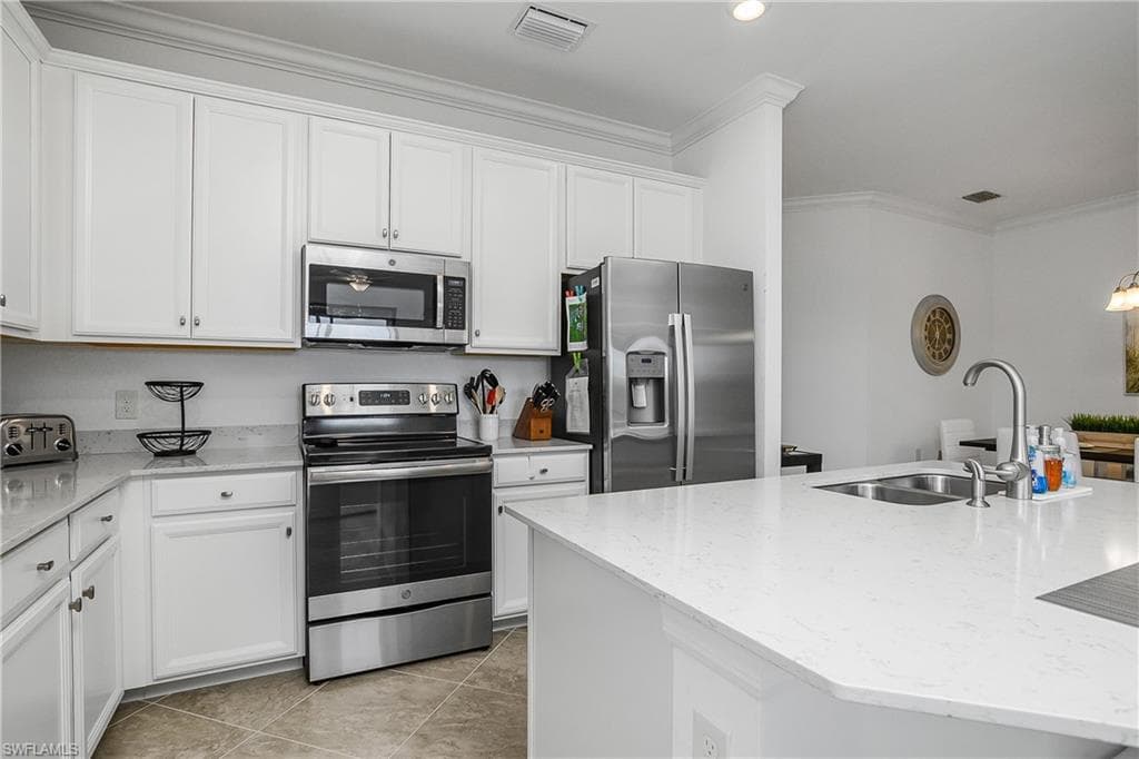 9584 Trevi Ct 5238, Naples, FL 34113-7