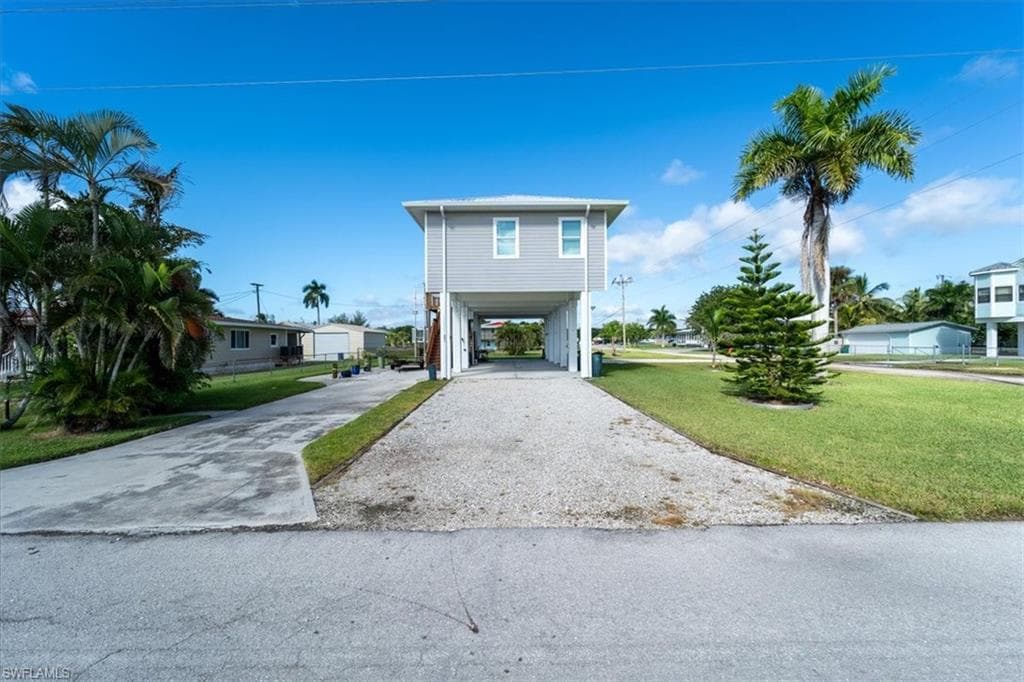 405 Copeland Ave N, Everglades City, FL 34139-12