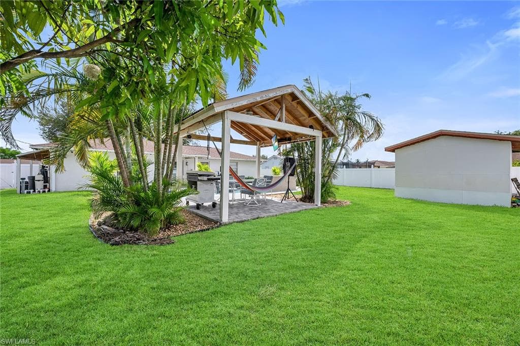 4949 22nd Pl SW, Naples, FL 34116-23