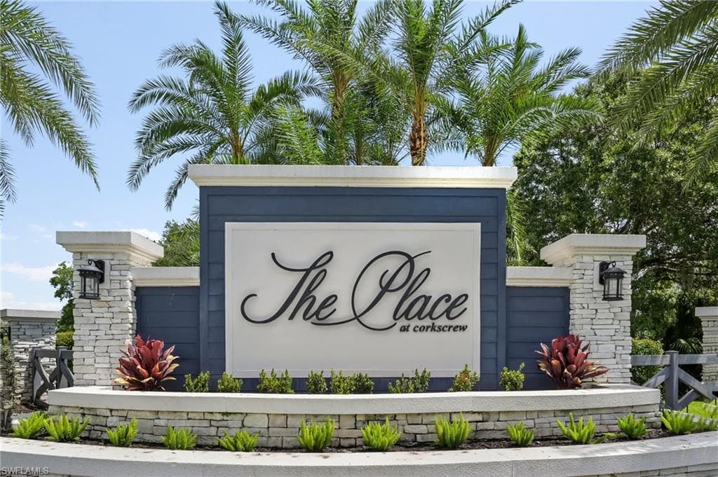 19586 Deming Ln, Estero, FL 33928-33