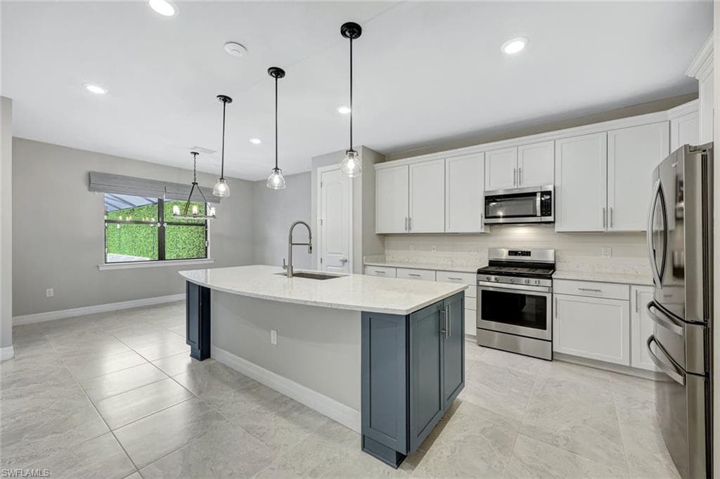 7265 Wilton Dr, Naples, FL 34109-22