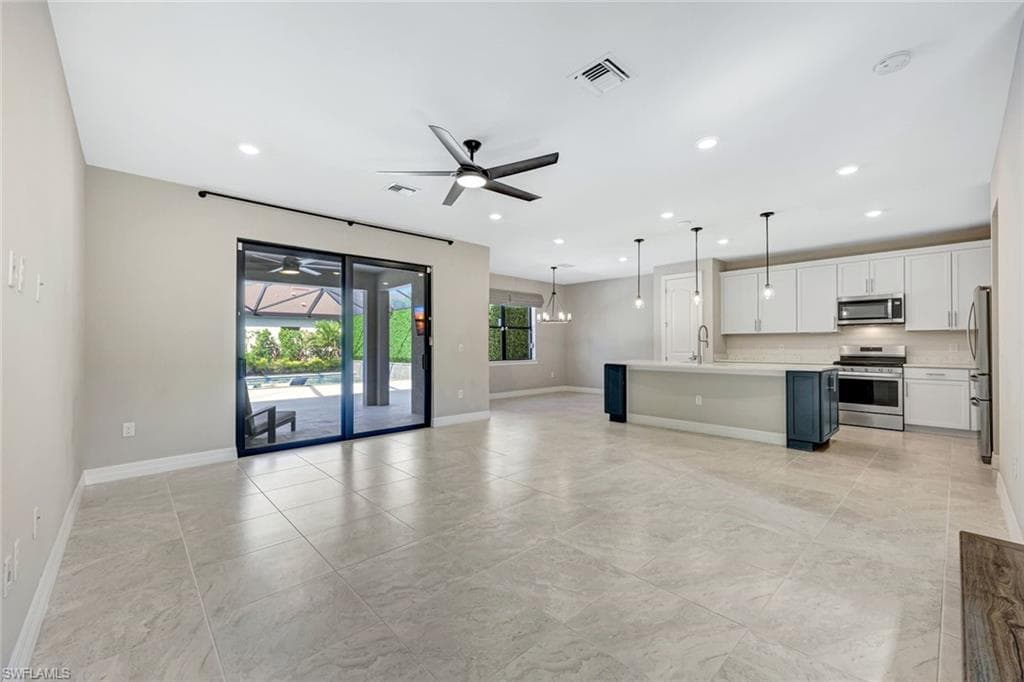 7265 Wilton Dr, Naples, FL 34109-25