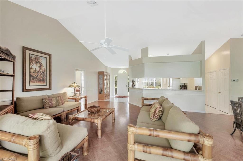 3613 Kent Dr, Naples, FL 34112-8