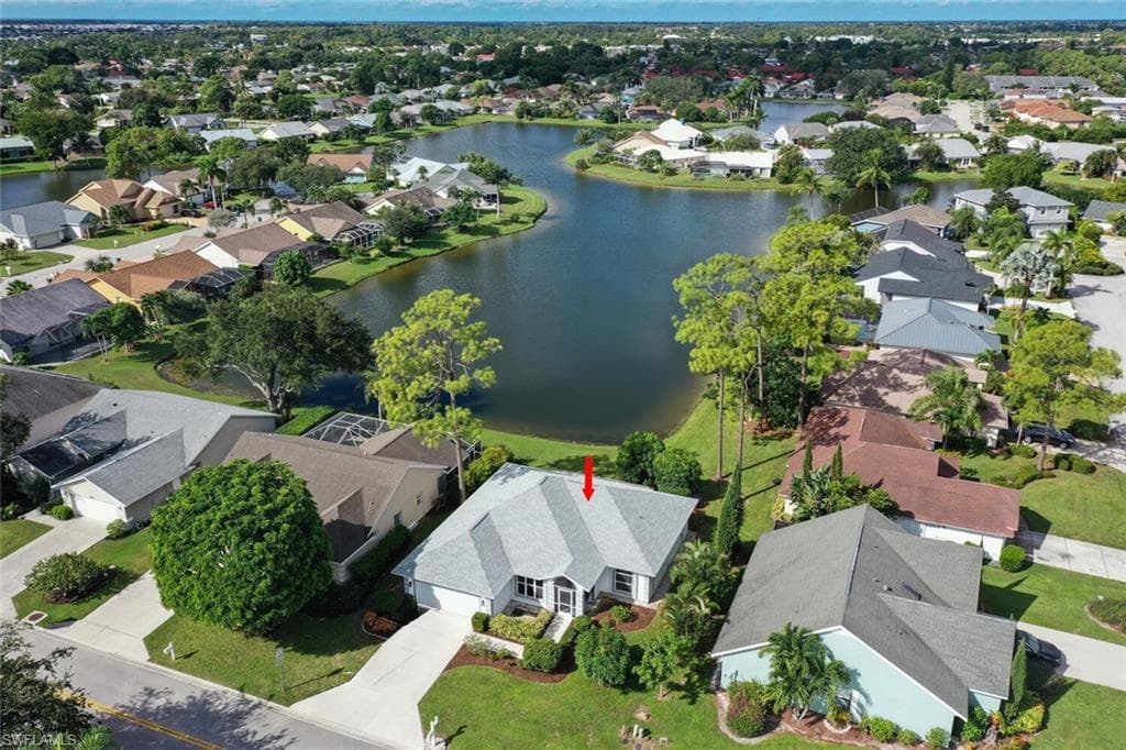 3613 Kent Dr, Naples, FL 34112-1