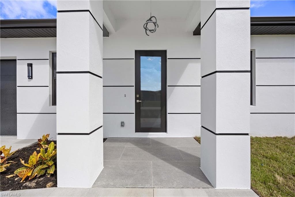 3732 13th St W, Lehigh Acres, FL 33971-5