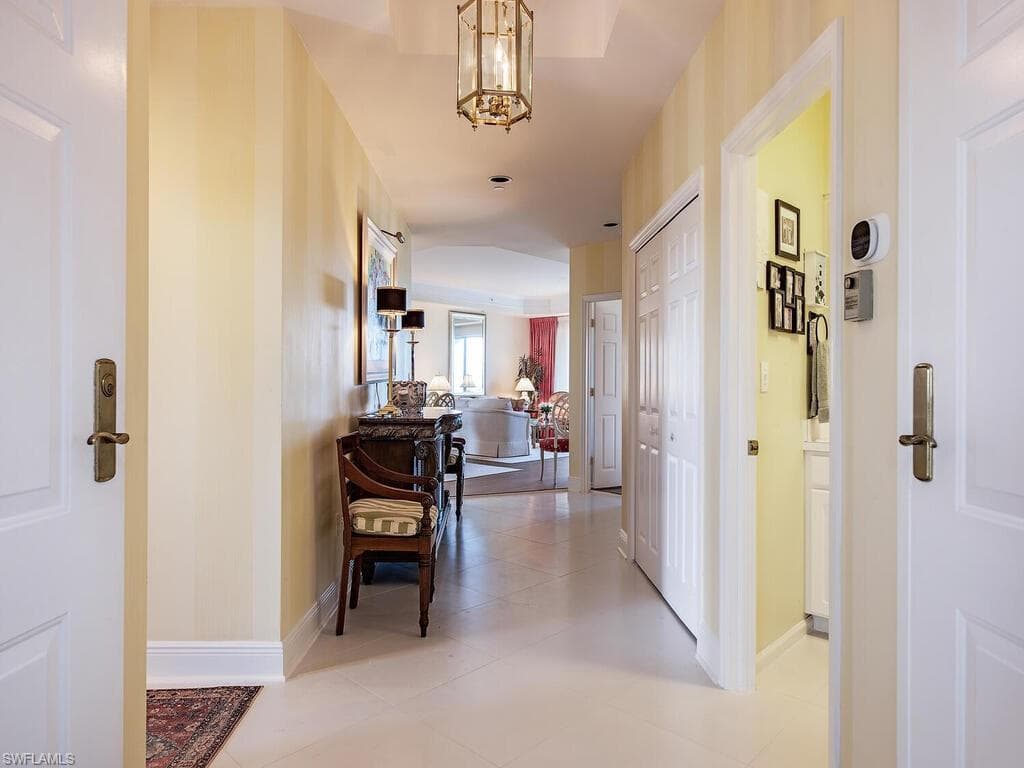 8440 Abbington Cir D35, Naples, FL 34108-3