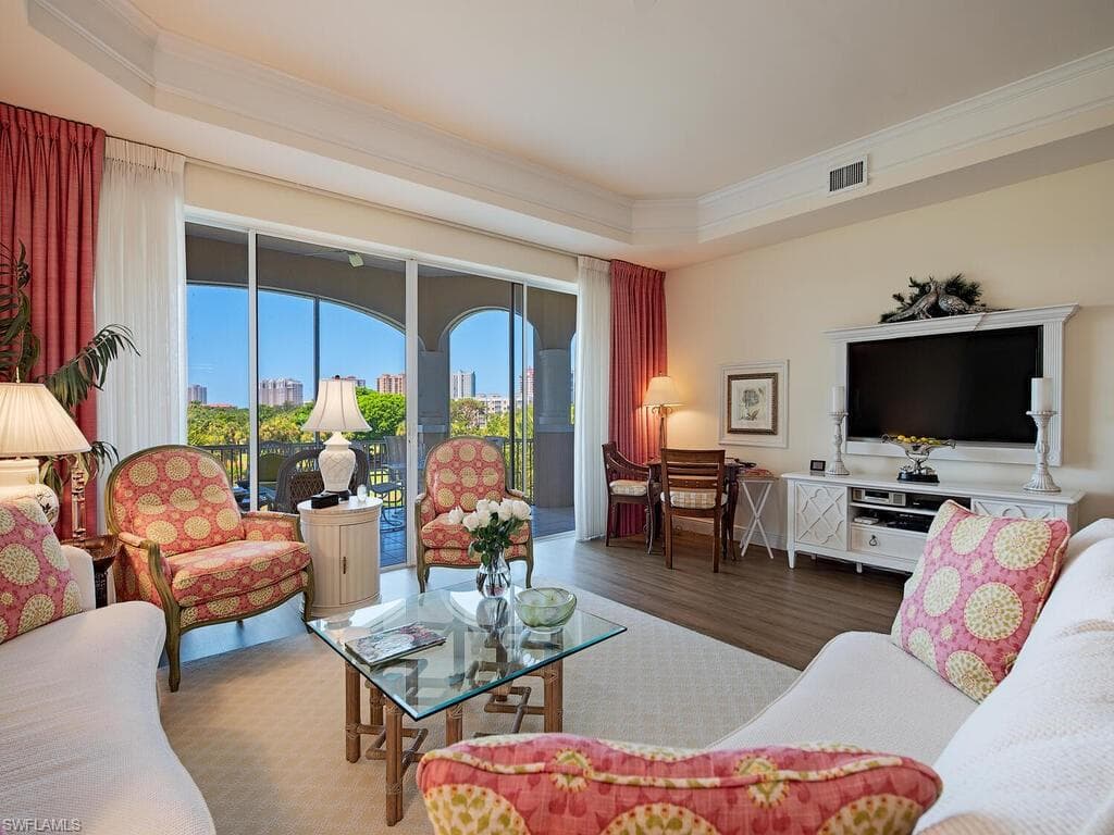 8440 Abbington Cir D35, Naples, FL 34108-5