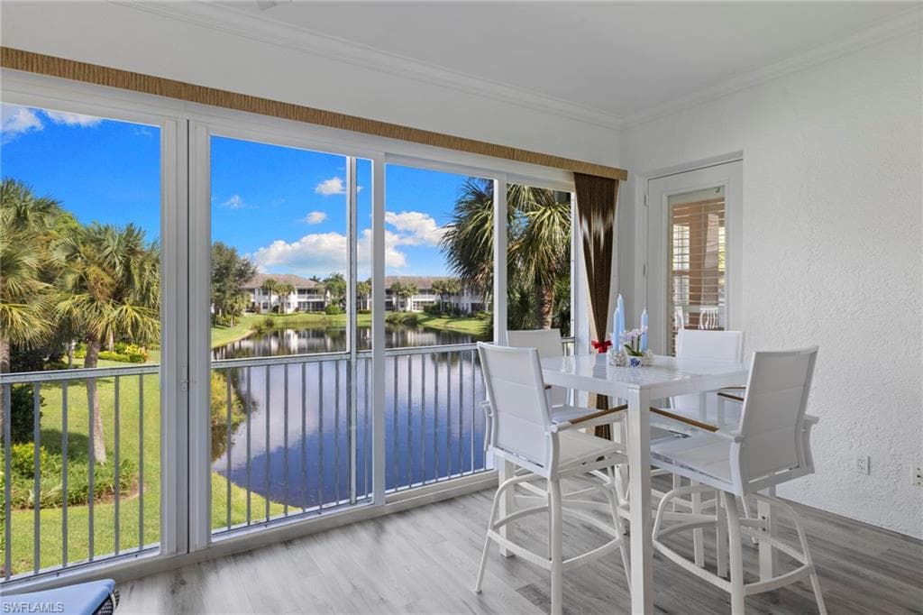 2095 Gulfstar Dr S 201, Naples, FL 34112-25