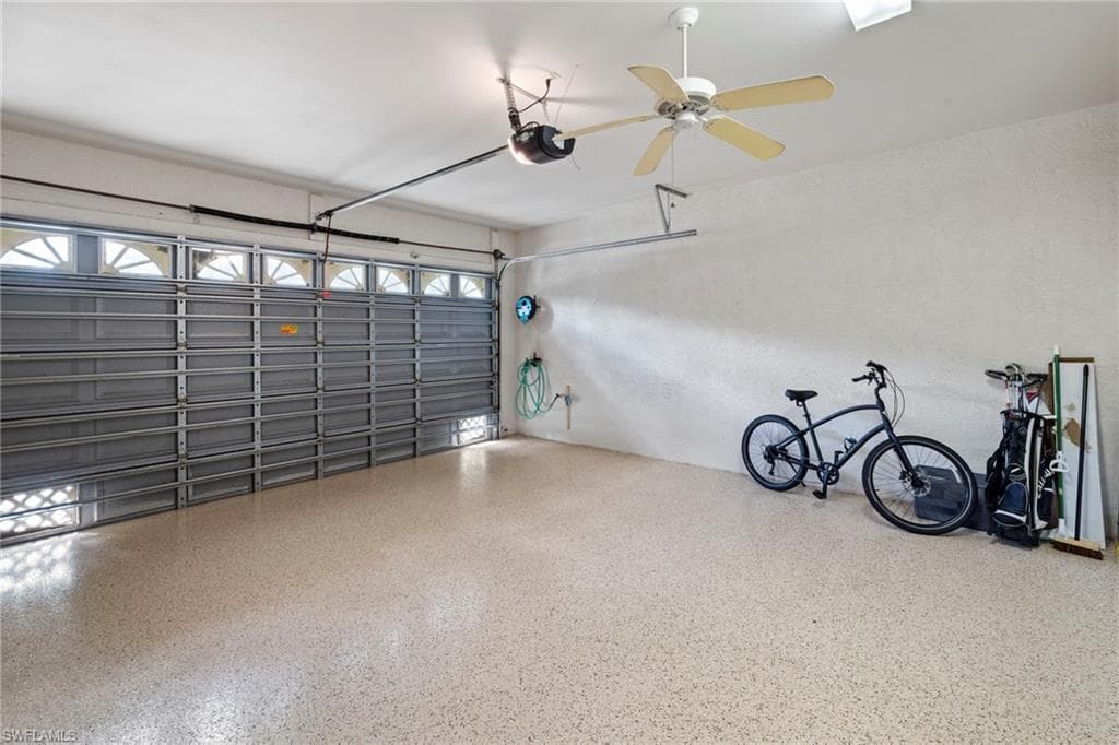 2095 Gulfstar Dr S 201, Naples, FL 34112-26