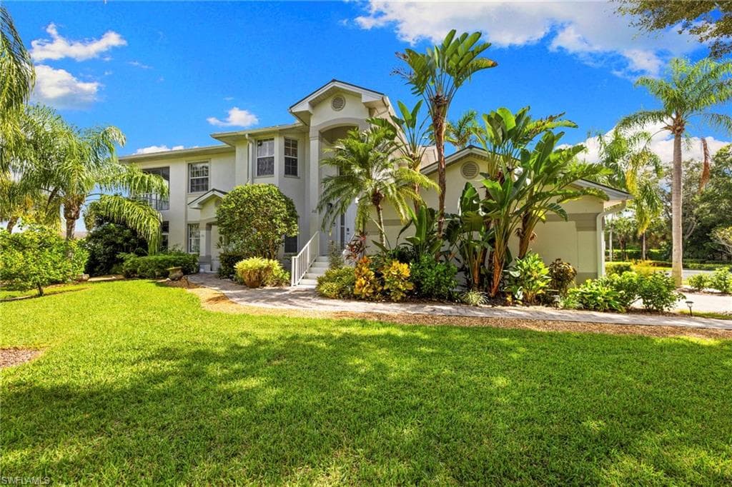 2095 Gulfstar Dr S 201, Naples, FL 34112-28